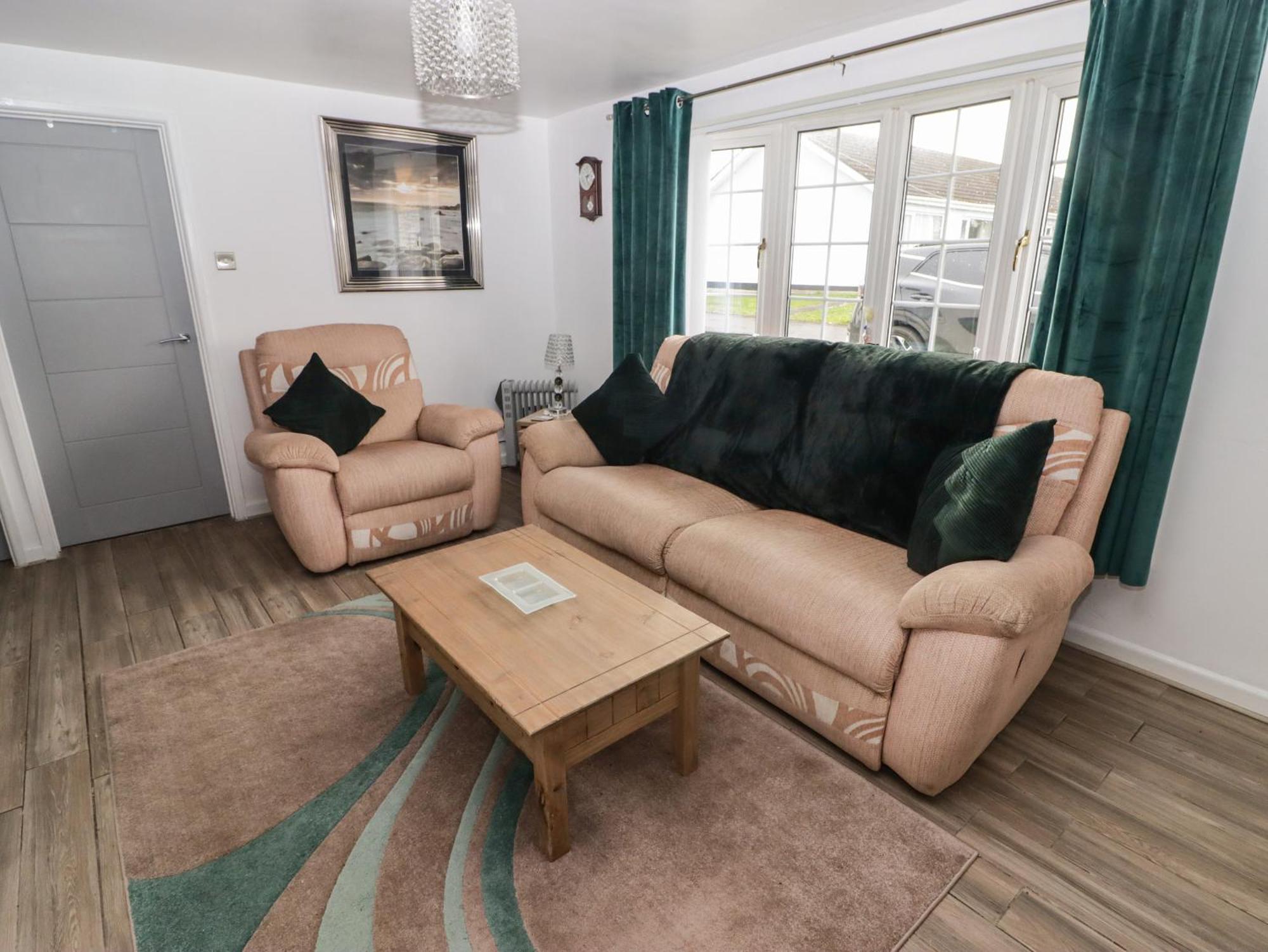 13 Gower Holiday Village Swansea Exterior photo